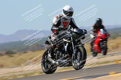 media/Sep-25-2023-Moto Forza (Mon) [[81ffa65e0a]]/B-C Group/Session 3 (Turns 16 and 17 Exit)/